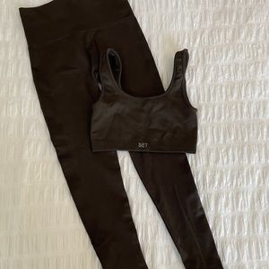 Mocha brown Set Active bra top and leggings, both size XS, never worn